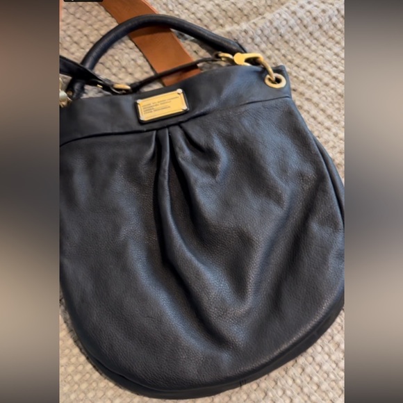 Marc Jacobs Re-Edition Hillier Hobo bag - Black EXCELLENT CONDITION - Picture 2 of 8